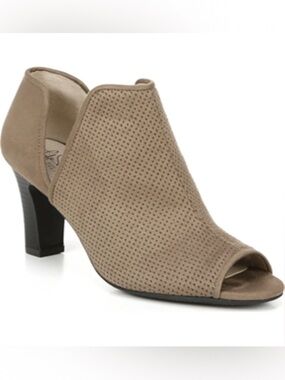 Life Stride Women's Coana Open Toe Tan Suede Peep-Toe Heeled Booties Size 8M